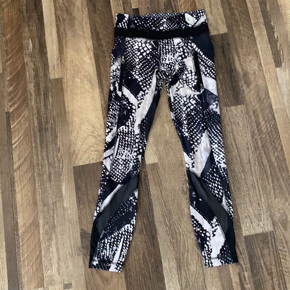 Lululemon Inspire Tights II Static Mist Black